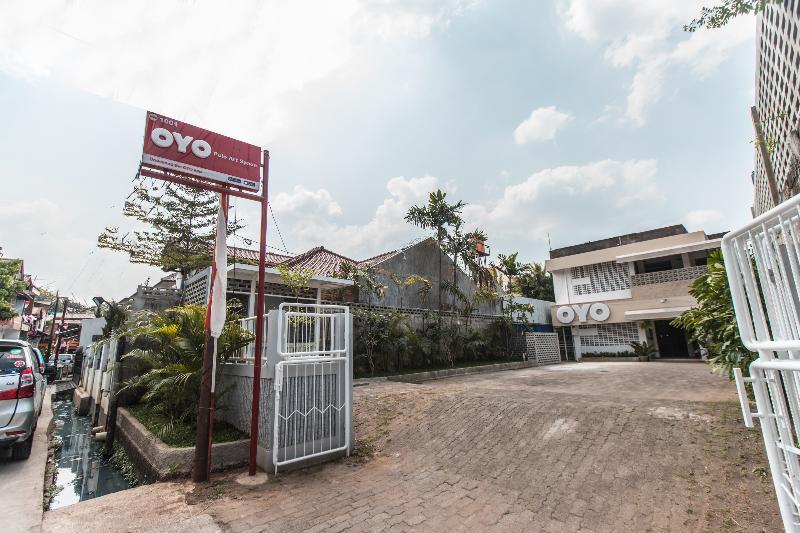 Oyo1001普罗艺术空间酒店 雅加达 外观 照片